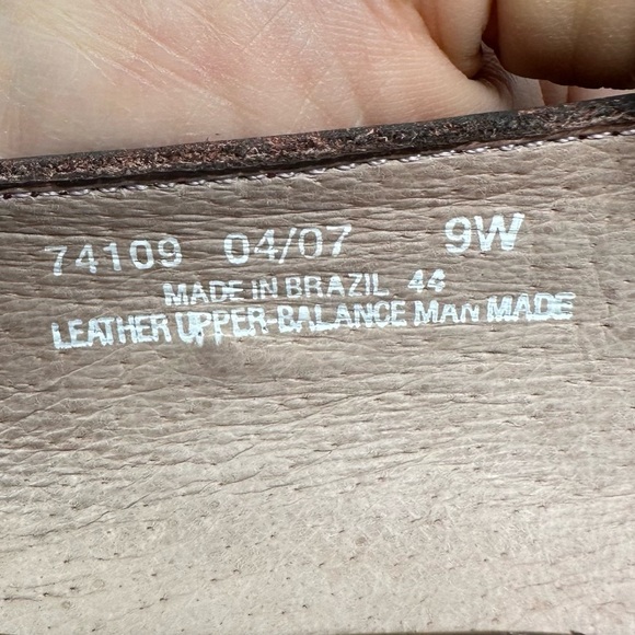 Clark Artisan Collection Leather Brown Closed Toes Heels Womens Shoes - Picture 9 of 11